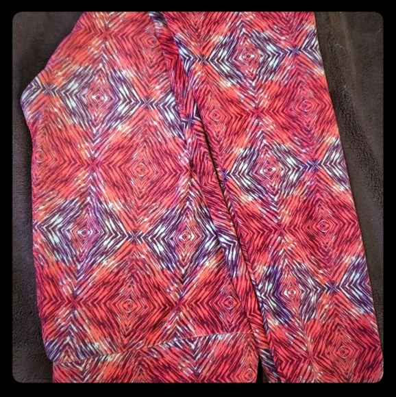 Lularoe leggings Bundle - Picture 3 of 3